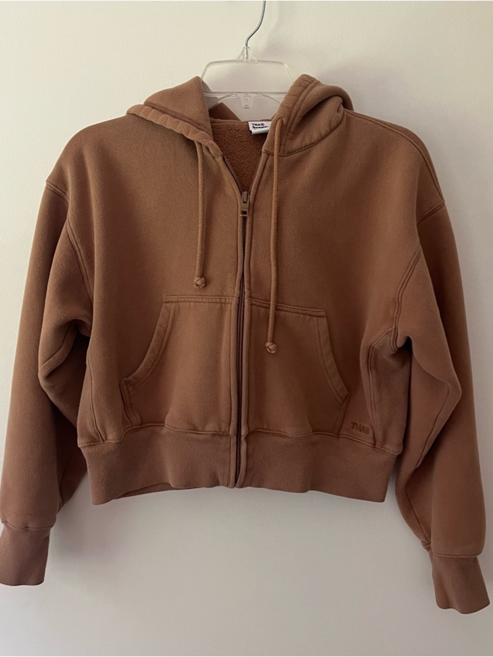 Aritzia TNA Sweatfleece Cropped Hoodie Sweatshirt XS Boyfriend Fit Cozy Fleece